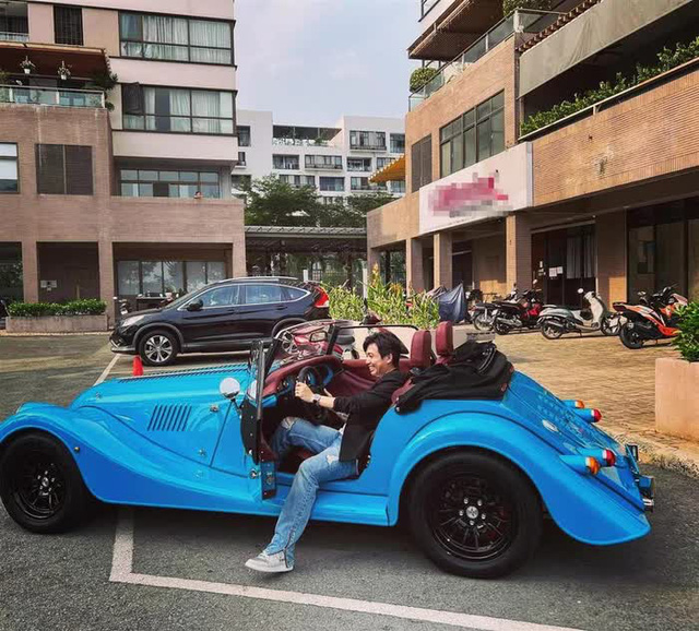Đại gia Minh Nhựa lái thử chiếc siêu xe của người bạn thân thiết Cường Đô La