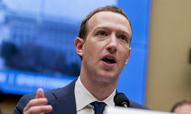 Ông chủ Facebook lần đầu bị 'văng' khỏi top 10 người giàu nhất hành tinh kể từ khi gia nhập vào năm 2015