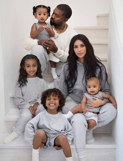 Gia đình hạnh phúc của Kim Kardashian và Kanye West