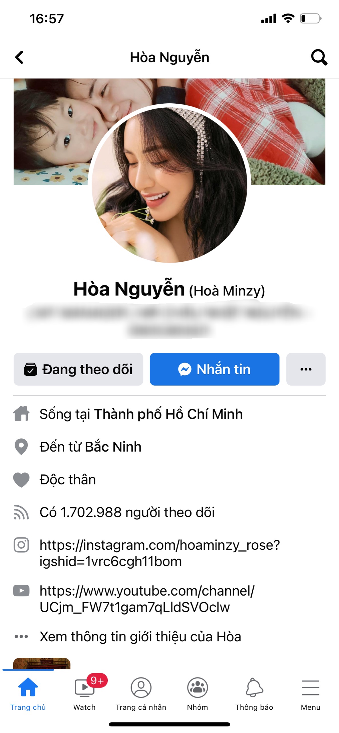 Hòa Minzy vẫn để chế độ độc thân trên tài khoản Facebook cá nhân