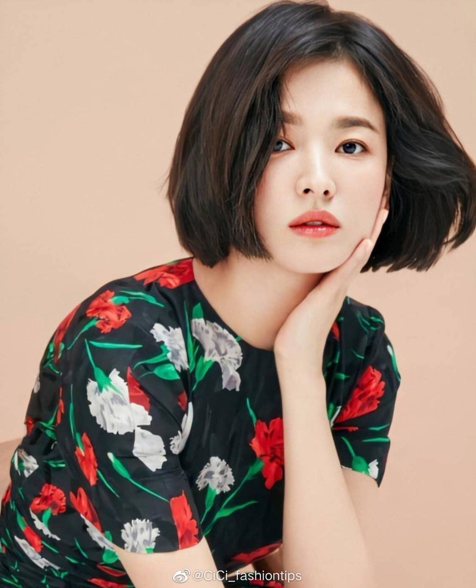 Tình duyên lận đận nhưng sự nghiệp của Song Hye Kyo vẫn 'lên như diều gặp gió'