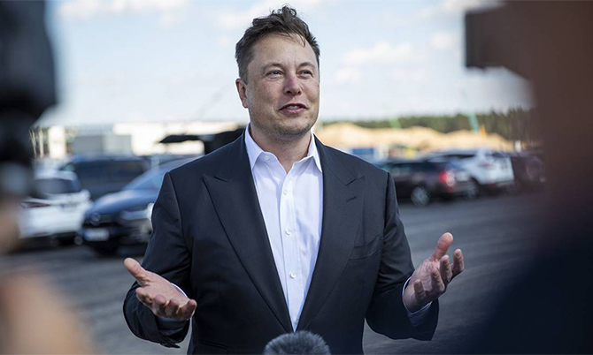 Mặc dù bị 'bốc hơi'số tiền khủng chưa từng có nhưng tỷ phú Elon Musk vẫn là người giàu nhất thế giới