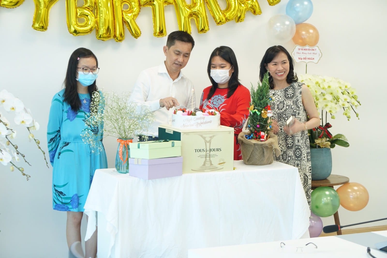 Gia đình hạnh phúc của ông Hồ Nhân được bà Nguyễn Thị Sơn đăng tải
