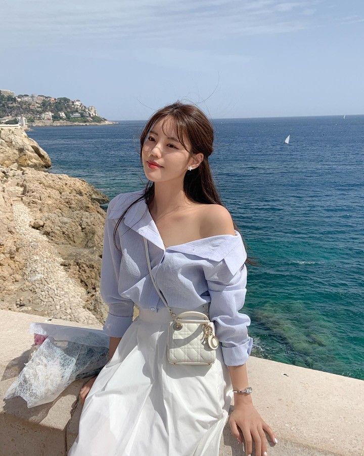 Tìm cho mình những kiểu quần ống đứng với chất liệu lanh và cotton để luôn cảm nhận sự thoải mái trong những ngày nắng nóng