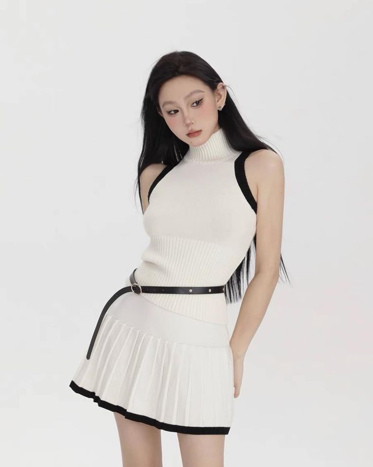 Hãy cùng tận dụng sự tiện lợi và phong cách thể thao preppy để thể hiện phong cách sang trọng và năng động trong mùa hè năm nay