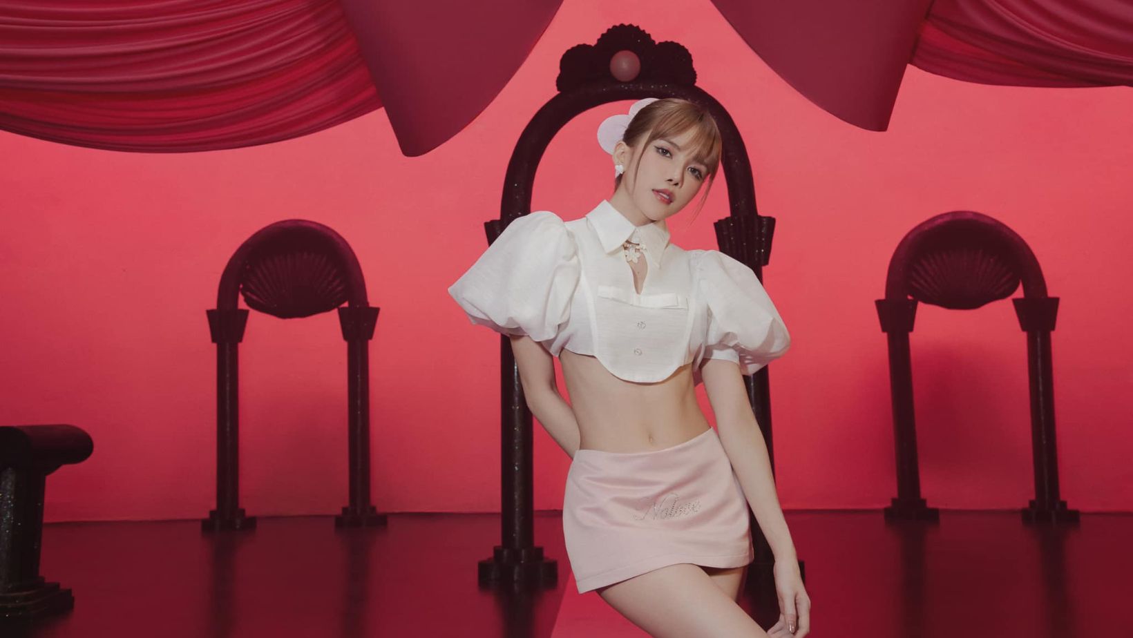 Thiều Bảo Trâm sụt cân để comeback với sản phẩm mới - "Chắc Anh Có Nỗi Khổ Tâm"