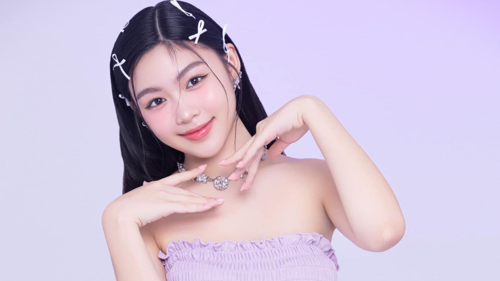 Nhan sắc ngọt ngào của Lọ Lem nhà MC Quyền Linh khiến Netizen  "xuýt xoa" không kém Idol Hàn Quốc