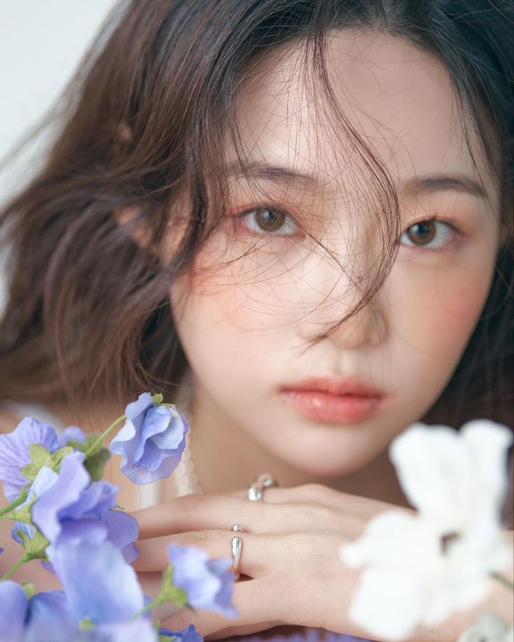 Không được quên thoa kem dưỡng ẩm