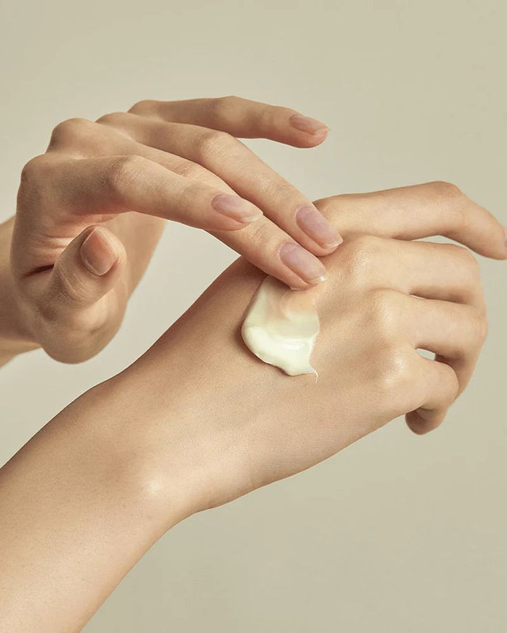 Thoa kem chống nắng