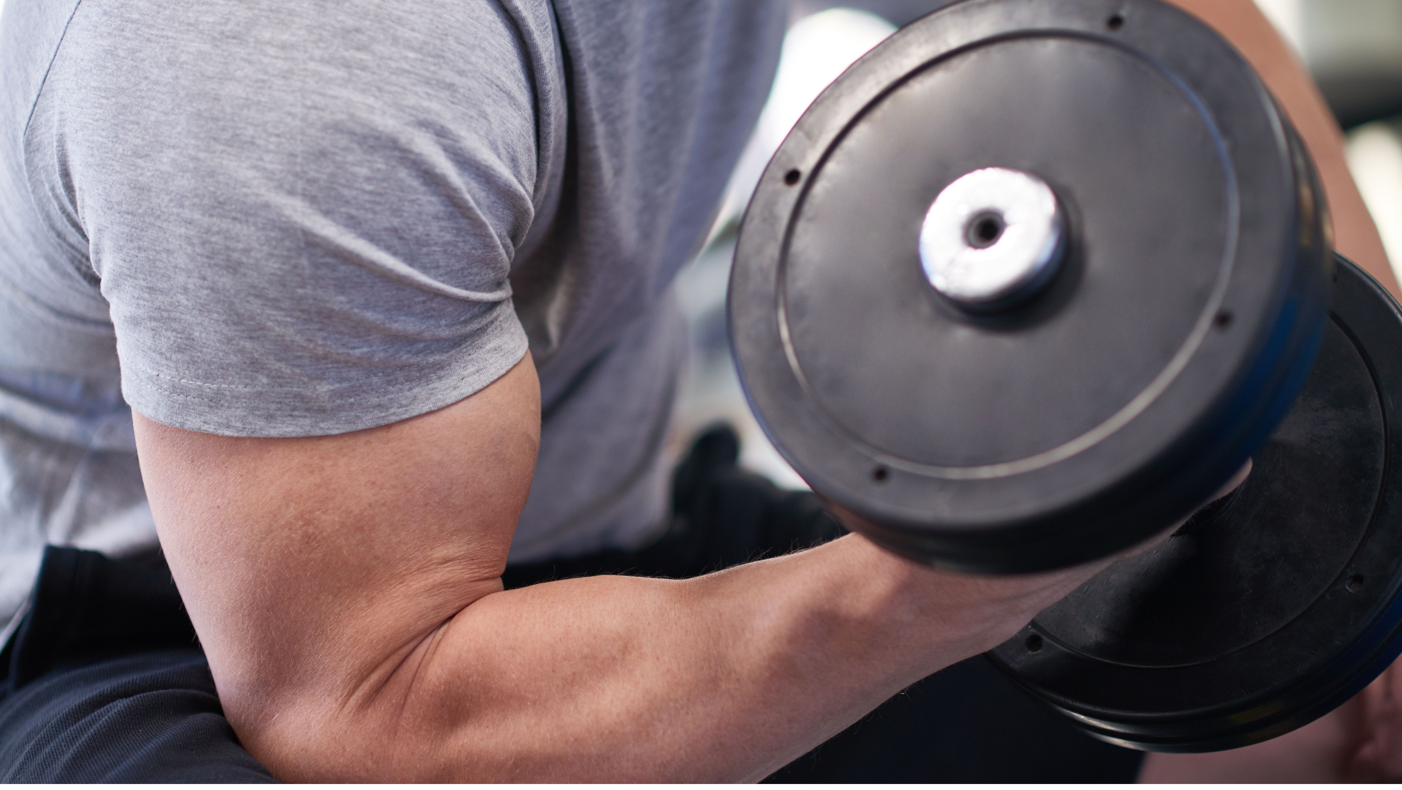 Tập tạ chỉ 3 giây mỗi ngày giúp trẻ lâu, chống lão hóa