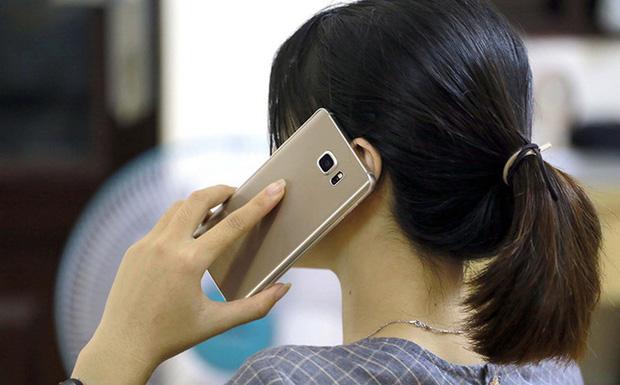 Người phụ nữ ở Hoàn Kiếm báo công an mất 13 tỷ đồng sau cuộc điện thoại.