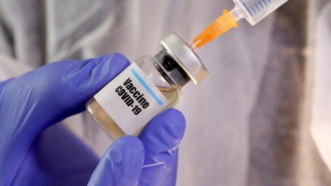 Bộ Y tế đặt mua vaccine Covid-19 của Nga, Anh, Mỹ.