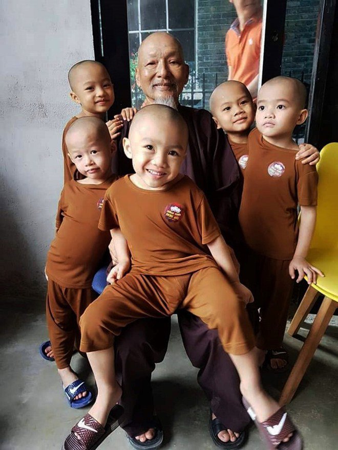 Công an xác định các bé sống ở Tịnh thất Bồng Lai không phải trẻ mồ côi.