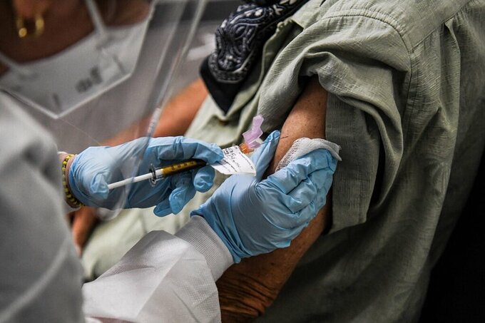 44 loại vaccine Covid-19 đang thử nghiệm trên người