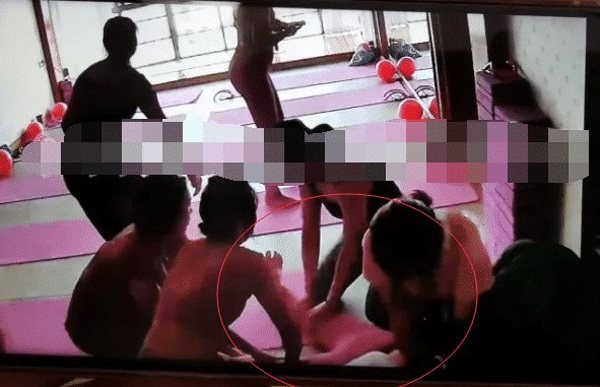 Người phụ nữ bất ngờ tử vong sau khi tập yoga được 10 phút