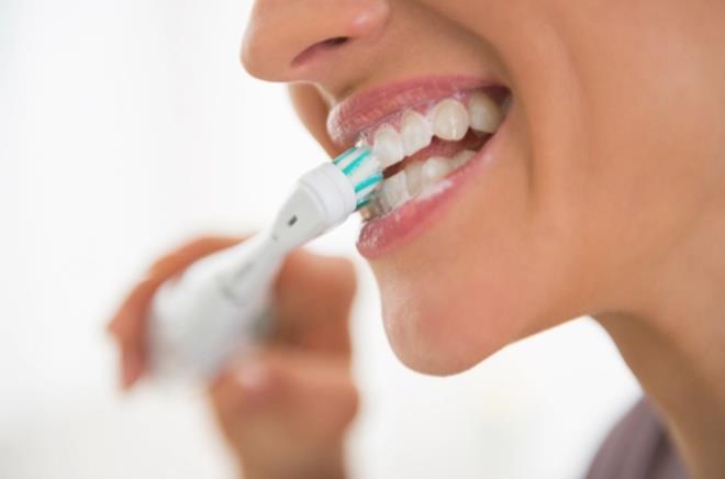 Thói quen lười đánh răng có thể làm tăng nguy cơ ung thư. Ảnh minh họa.