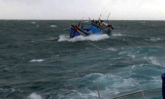 Trong lúc chạy về biển Lý Sơn tránh bão số 8, 9 ngư dân đã gặp nạn - Ảnh minh họa