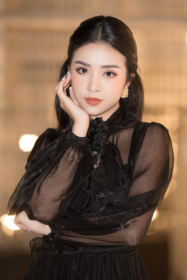 Á hậu Thúy An tên đầy đủ là Nguyễn Thị Thuý An sinh năm 1997, quê Kiên Giang và là á hậu 2 Hoa hậu Việt Nam 2018. 