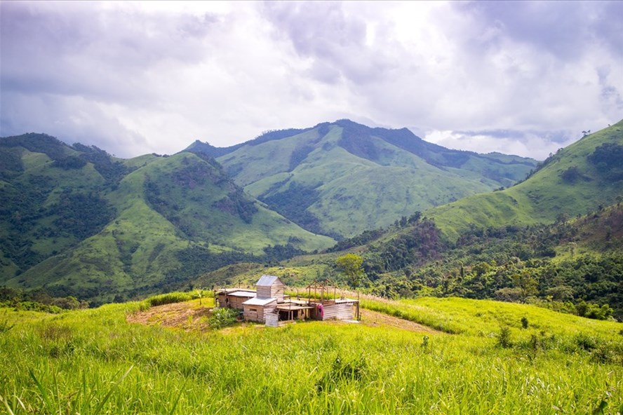 Khánh Hoà: Toàn bộ 36 du khách mất liên lạc đã được đưa về trụ sở xã Thành Sơn