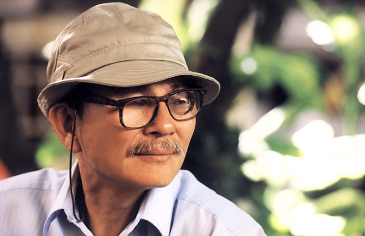 Họa sĩ Phạm Cung (1936 - 2020). Ảnh: Artsaigon.