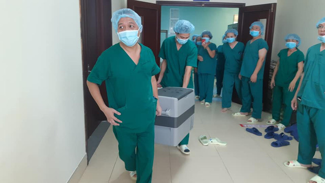 Nam thanh niên hiến tạng cùng lúc hiện diện thân thể mình ở 3 miền đất nước