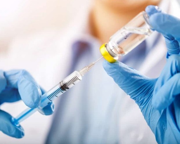 3 người Việt Nam đầu tiên tiêm thử nghiệm vaccine Covid-19