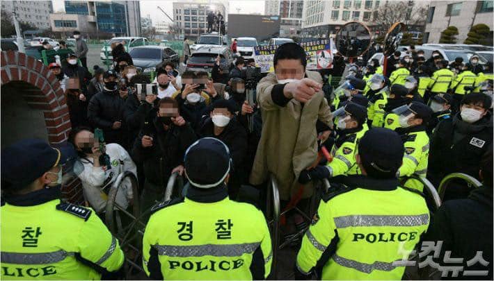 Tội phạm ấu dâm vụ bé Nayoung đã được thả tự do  - Ảnh 15