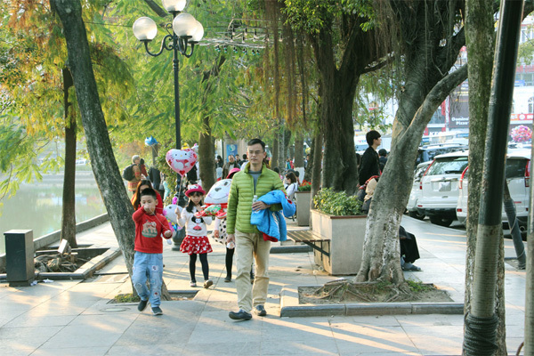 Thời tiết ngày 27/12: Miền Bắc sáng sớm có mưa vài nơi, nền nhiệt tăng