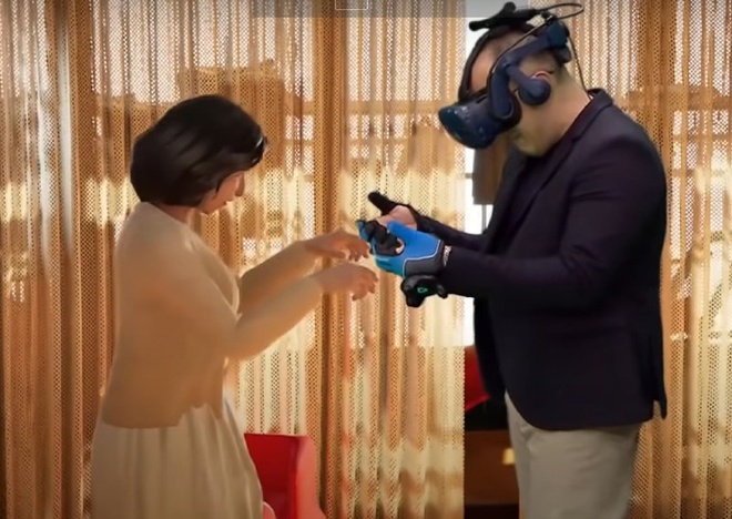 Nhờ công nghệ VR ở Hàn Quốc, chồng được gặp lại người vợ đã mất
