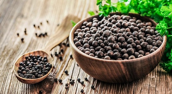 Giá tiêu ngày 13/3: Tiếp tục tăng 2.000 đồng, chạm mốc 70.000 đồng/kg