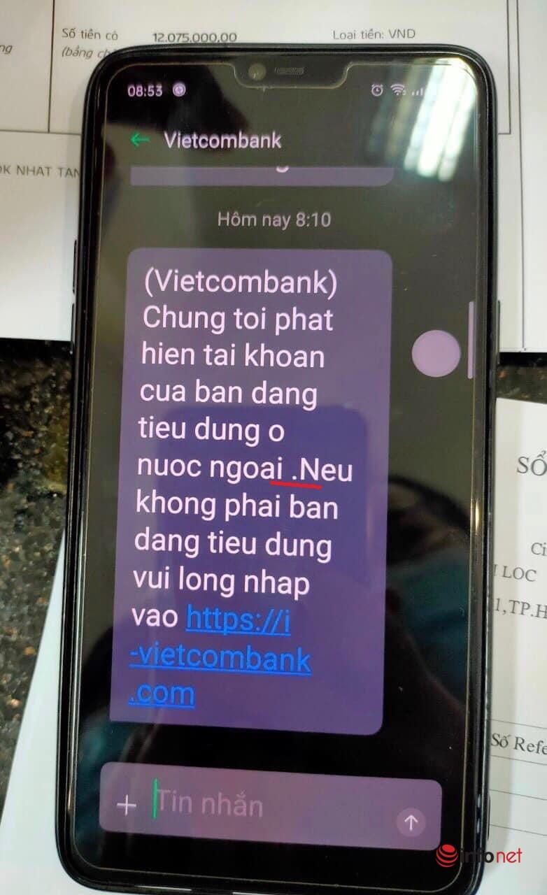 Lỗi dễ dàng phát hiện trong tin nhắn lừa đảo qua ngân hàng.