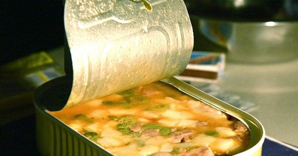 Bộ Y tế khuyến cáo: Tuyệt đối không sử dụng sản phẩm đóng hộp bị phồng, biến dạng để tránh ngộ độc botulinum