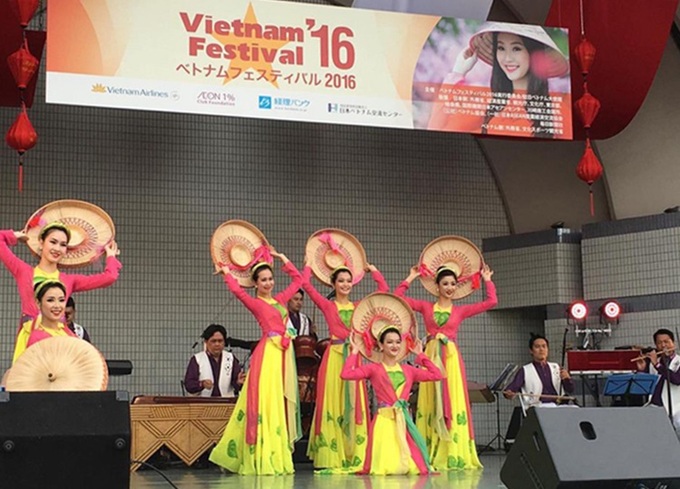 Lễ hội Việt Nam tại thủ đô Tokyo, Nhật Bản năm 2016. Ảnh: VnExpress