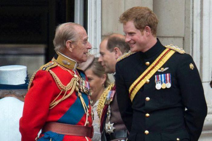 Sau khi Hoàng thân Philip qua đời, Hoàng tử Harry lần đầu lên tiếng