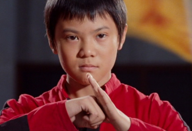 'Trai hư' Karate Kid 'dậy thì thành công' thành mỹ nam cơ bắp quyến rũ - Ảnh 2