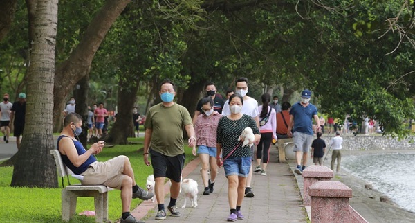 Hà Nội cấm người dân tập trung ở công viên, vườn hoa