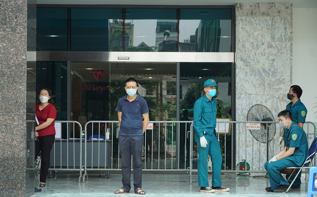 Bệnh nhân dương tính với nCoV ở Ngụy Như Kon Tum đã đi siêu thị, đến các chung cư khác - Ảnh 1