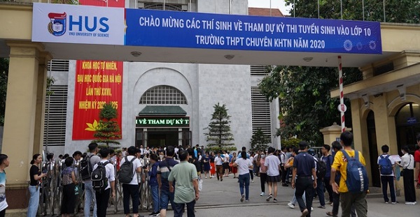 Do dịch bệnh, một trường THPT ở Hà Nội tạm hoãn tổ chức kỳ thi vào lớp 10