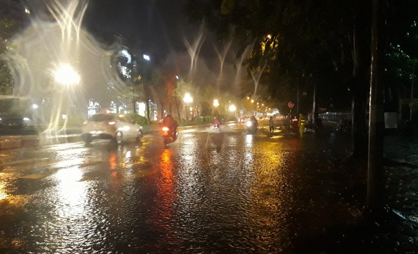 Đêm nay 23/5, nhiều nơi trên cả nước có mưa to