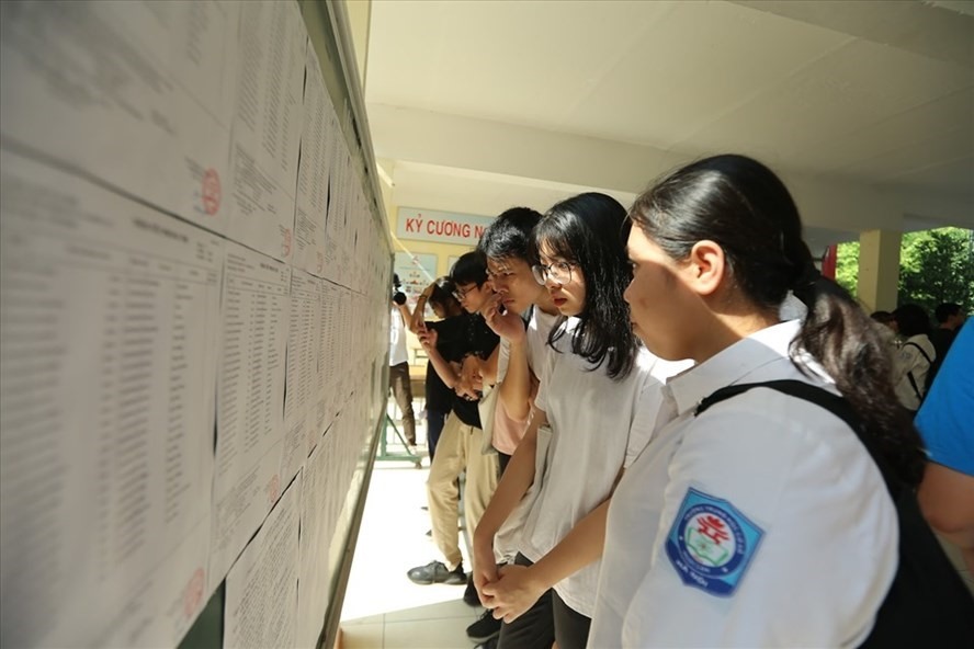 Lịch thi tuyển vào lớp 10 tại nhiều trường chuyên, chất lượng cao ở Hà Nội được dời lại - Ảnh 2
