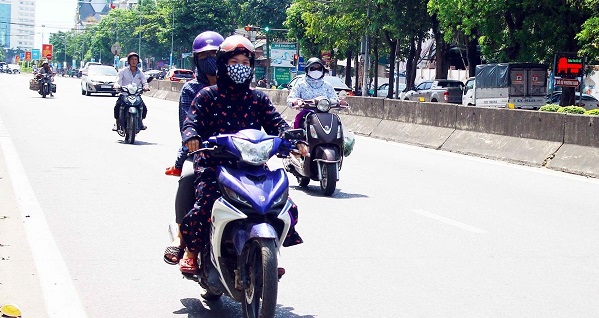 Thời tiết 30/5: Nắng nóng xảy ra ở Bắc và Trung Bộ, nhiều nơi trên 39 độ C
