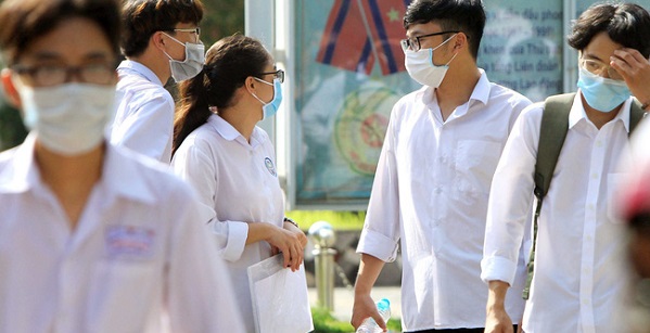 Sở GD-ĐT Hà Nội yêu cầu học sinh lớp 9 và lớp 12 không ra khỏi thành phố