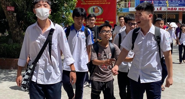 Hà Nội: Đề thi vào lớp 10 vẫn giữ nguyên cấu trúc, hình thức, chỉ giảm bớt một số câu ở từng phần