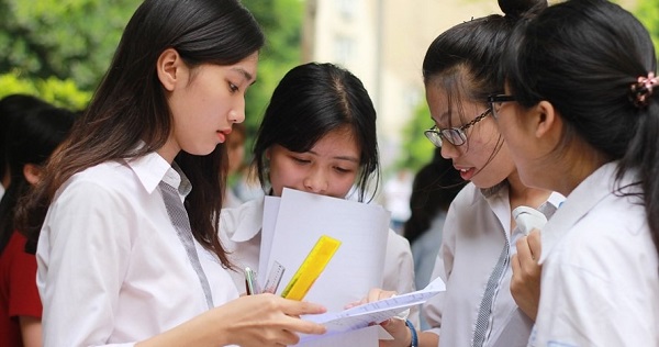 Chỉ những nơi an toàn mới tổ chức thi tốt nghiệp THPT theo kế hoạch 
