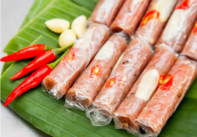 Khoa học thế giới giải được bài toán hóc búa nhờ món nem chua của Việt Nam - Ảnh 2