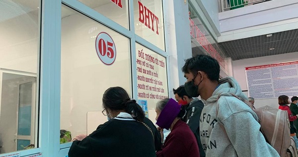 BHXH miễn cho người lao động 8 tháng đóng BHYT 