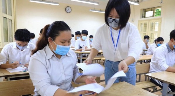 Sát giờ làm thủ tục dự thi, 1 huyện ở An Giang báo hoãn thi tốt nghiệp THPT