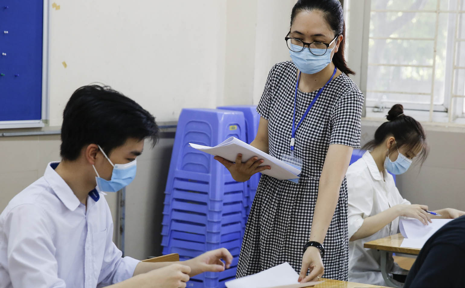 Bao nhiêu điểm thì đỗ tốt nghiệp THPT quốc gia 2021? - Ảnh Dân Việt