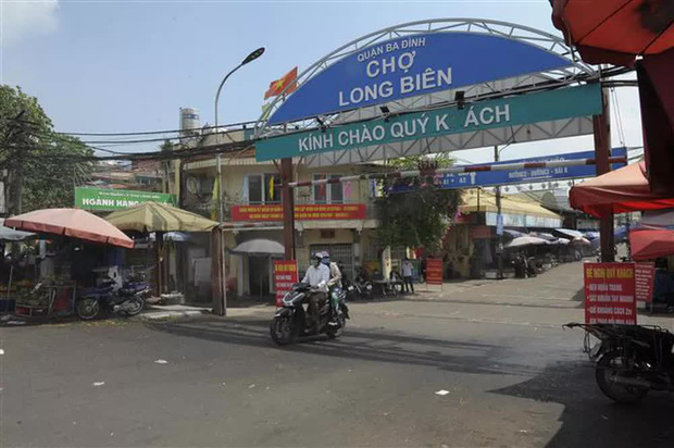 Từ 0h ngày 21/10, chợ Long Biên chính thức hoạt động trở lại
