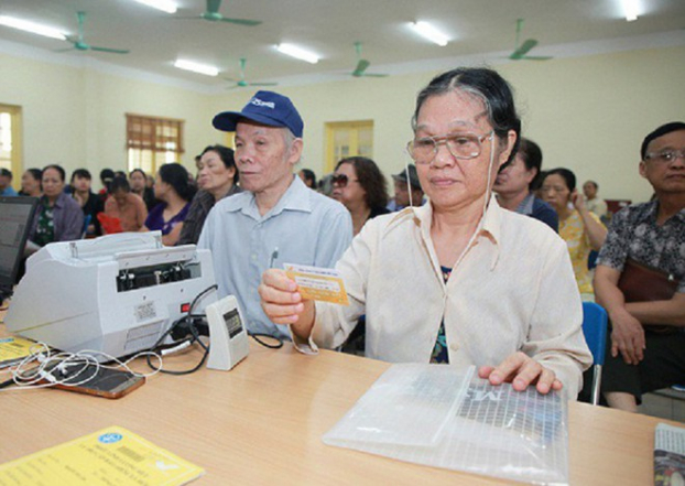 TP.HCM: Từ tháng 12/2021, người dân sẽ nhận lương hưu, trợ cấp BHXH qua tài khoản